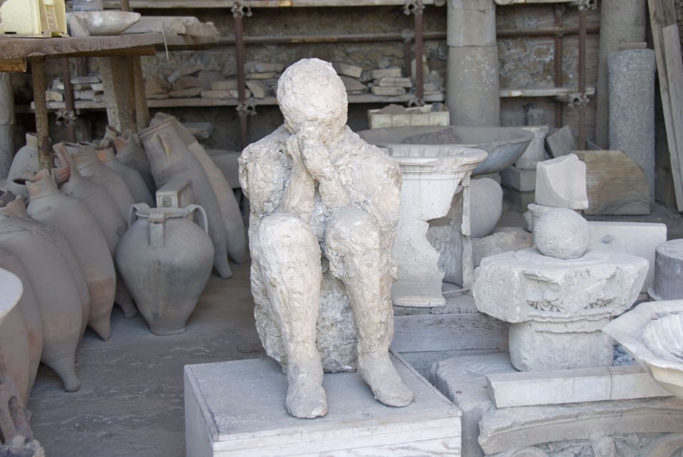 italy_pompeii_plaster_body.jpg