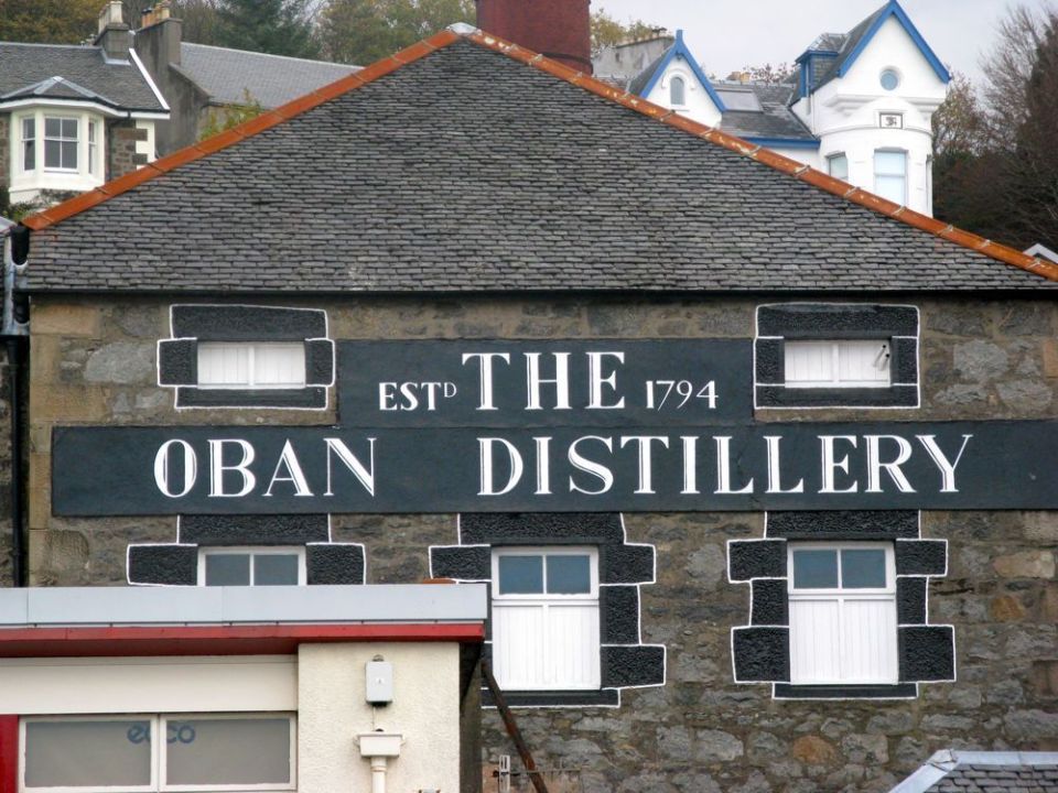 scotland_oban_distillery.jpg